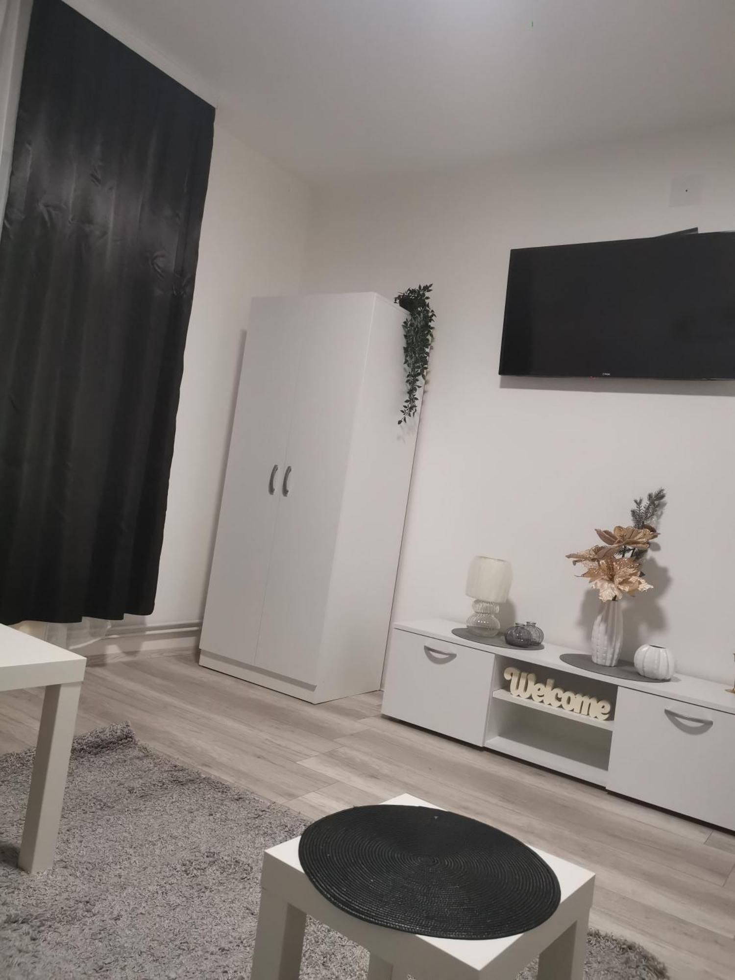 Apartman Olja Apartment Pozarevac Luaran gambar